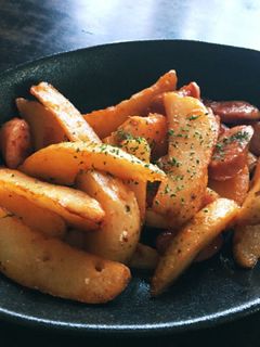 子ども大好き!冷凍ポテトのケチャップ炒め-レシピのメイン写真