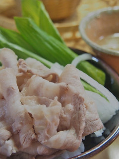 うるいと豚肉、新玉ねぎの冷しゃぶ-レシピのメイン写真