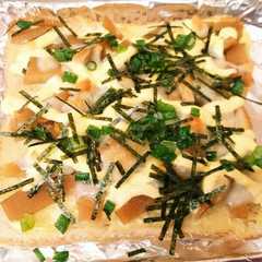 รูปของ 煮物で照りチキピザ風＊筍のマヨトースト