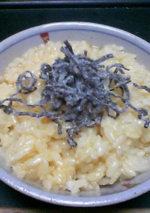 塩昆布で卵ご飯♪常識だったらごめんなさい-レシピのメイン写真
