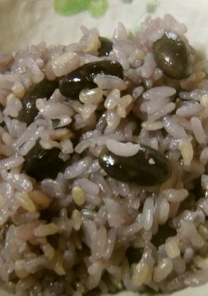 玄米：白米=1：3の黒豆ご飯-レシピのメイン写真