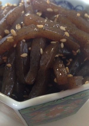 お弁当にも♪こんにゃくのキンピラ-レシピのメイン写真