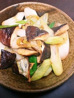 白ねぎと椎茸のバターじょうゆ炒め-レシピのメイン写真