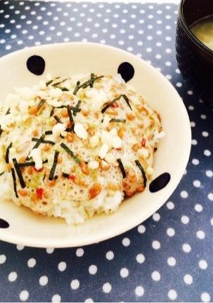 豆乳でふわとろ納豆♡お茶づけの素がけ-レシピのメイン写真