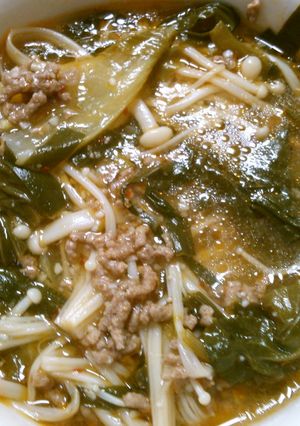チンゲン菜と　挽き肉　えのきの　ピリ辛煮-レシピのメイン写真
