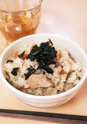 ルクルーゼで！残り煮物で炊き込みごはん！-レシピのメイン写真