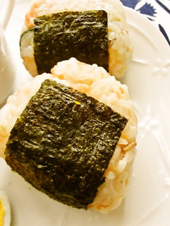 鮭の混ぜご飯おにぎり-レシピのメイン写真