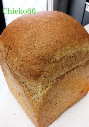 ホームベーカリーで焼ける香ばしい食パン-レシピのメイン写真