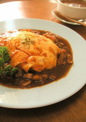 カレー風味ライス*チーズinオムライス*-レシピのメイン写真