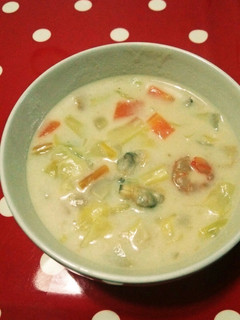 子供大好き♪野菜たっぷりクラムチャウダー-レシピのメイン写真