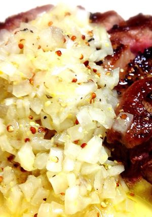 肉料理に！刻み玉ねぎのさっぱりソース-レシピのメイン写真