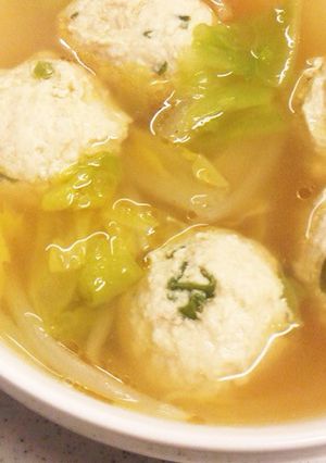 ヘルシー♡豆腐でかさまし鶏の肉団子スープ-レシピのメイン写真