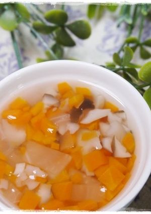 離乳食後期　にんじん大根しめじのお味噌汁-レシピのメイン写真