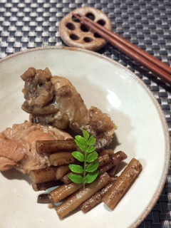 新ごぼうと手羽元の炊いたん-レシピのメイン写真