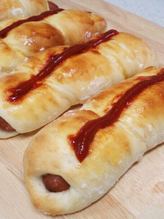 おうちで焼きたてソーセージパン(^O^)-レシピのメイン写真