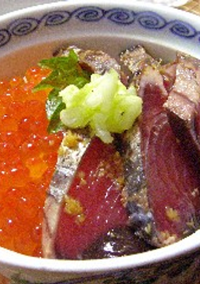 イクラとカツオのたたきの海鮮丼-レシピのメイン写真