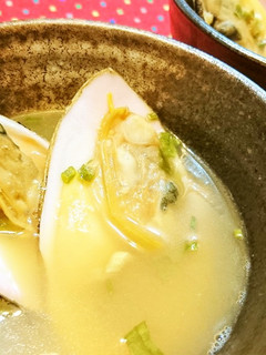 旬★コク旨★美味【白貝の味噌バター汁】♪-レシピのメイン写真