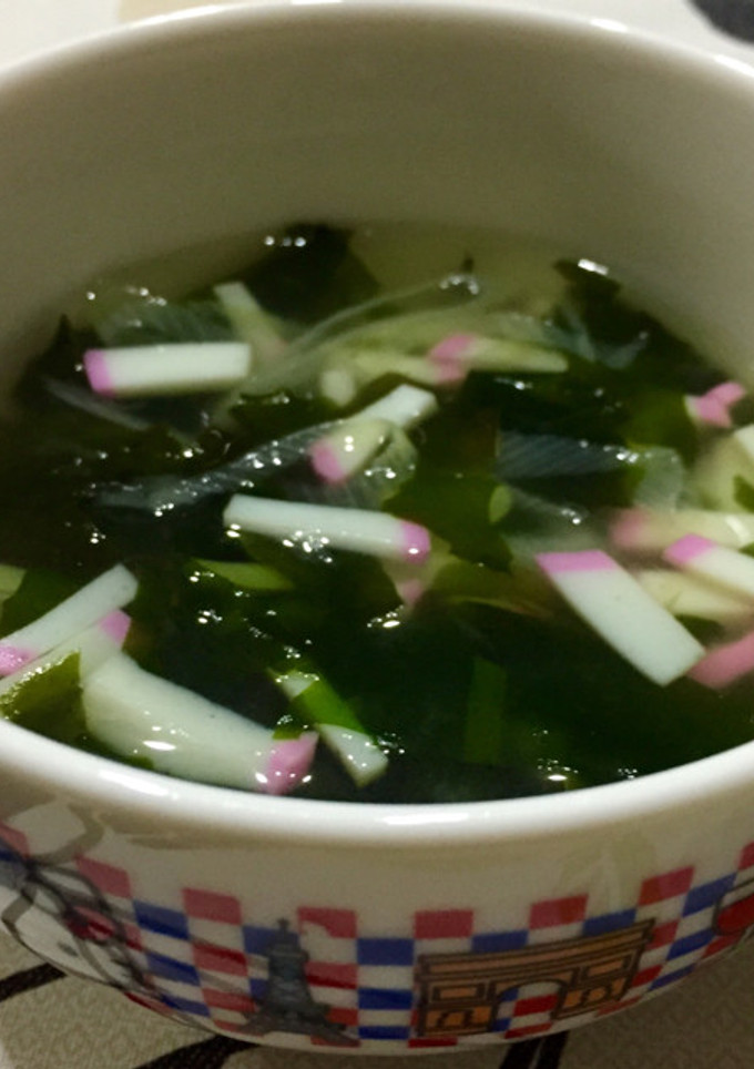 わかめとかまぼこのスープ＊-レシピのメイン写真