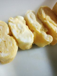たまには洋風♪コンソメチーズ卵焼き-レシピのメイン写真