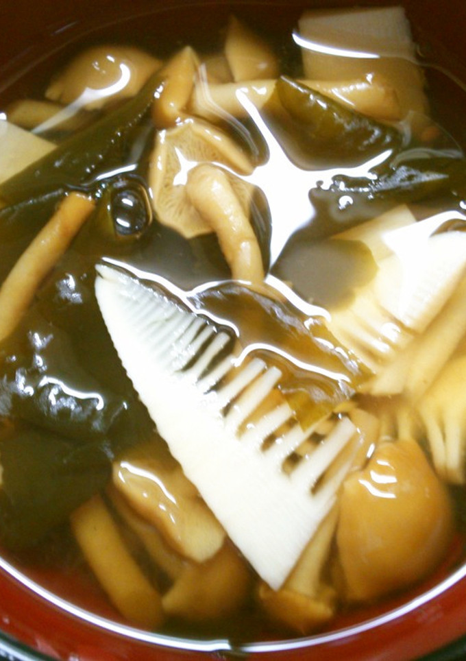 簡単　朝食　筍とワカメ　なめこのお吸い物-レシピのメイン写真