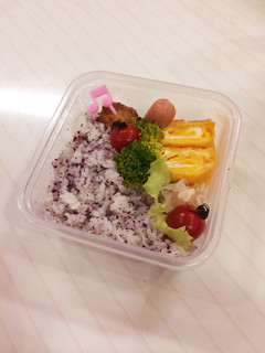 彩り豊かなかわいいお弁当-レシピのメイン写真
