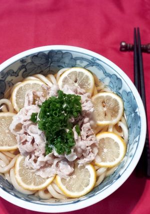 レモンでさっぱりエスニック肉うどん-レシピのメイン写真