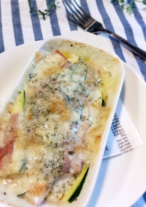 ズッキーニと生ハムの重ねチーズ焼き-レシピのメイン写真