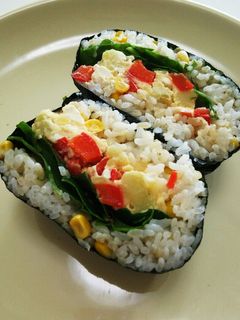 とうもろこしご飯のおにぎらず-レシピのメイン写真