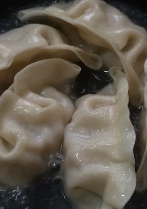 鉄のフライパンで、焼き餃子-レシピのメイン写真