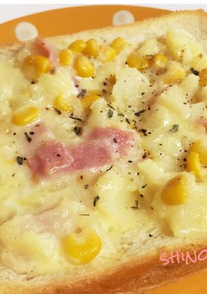 朝食に♪とろ〜りポテトのグラタントースト-レシピのメイン写真