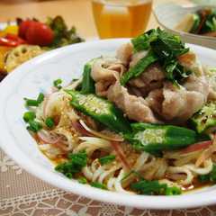 รูปของ カリカリ豚バラの薬味さっぱり冷やしうどん