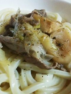 スキヤキ風甘辛おうどん-レシピのメイン写真