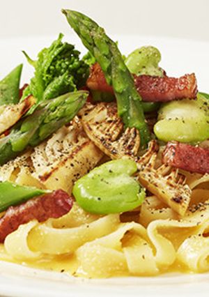 季節野菜のカルボナーラ　フェットチーネ-レシピのメイン写真