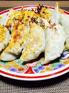 沢山作ろう!シソ入り!特製贅沢焼き餃子-レシピのメイン写真