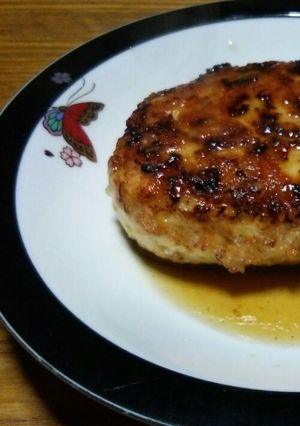 牛脂をいれた鶏胸肉のハンバーグ-レシピのメイン写真