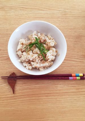 塩糀で♪シーチキンと梅の炊き込みご飯-レシピのメイン写真