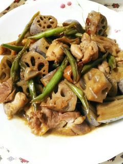 簡単!時短!鶏肉とレンコンの炒め煮-レシピのメイン写真