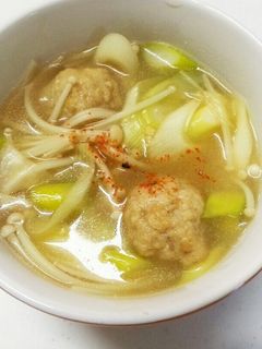 肉団子でボリューム満点お味噌汁-レシピのメイン写真