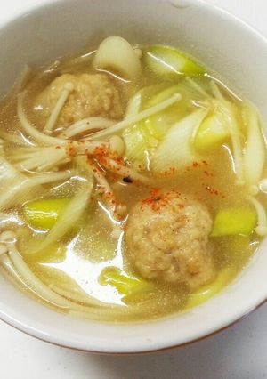 肉団子でボリューム満点お味噌汁-レシピのメイン写真