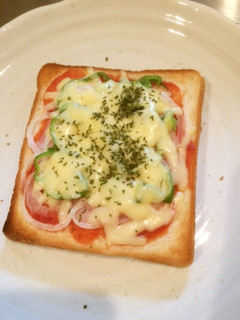 簡単で適当なピザトースト-レシピのメイン写真