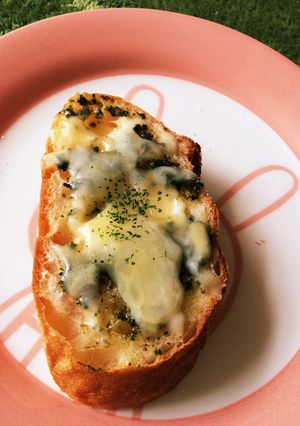 バジルとチーズのブルスケッタ-レシピのメイン写真