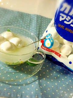 ホットカルピスinカルピスマシュマロ☆-レシピのメイン写真