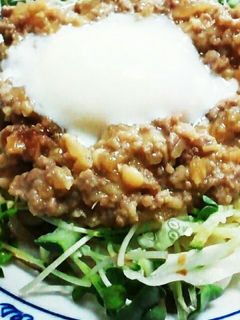 肉味噌うどん温玉のせ-レシピのメイン写真