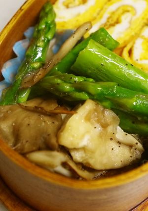 お弁当に☆アスパラと舞茸のバターソテー♪-レシピのメイン写真