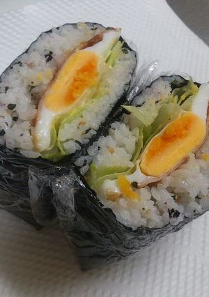 ハムエッグのおにぎらず♪-レシピのメイン写真