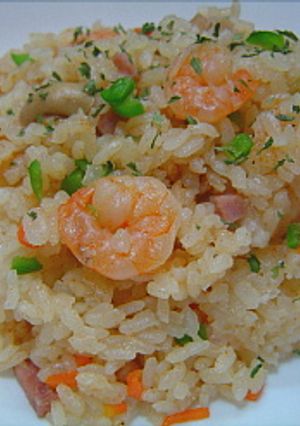 炊飯器で炊ける♪簡単海老ピラフ-レシピのメイン写真