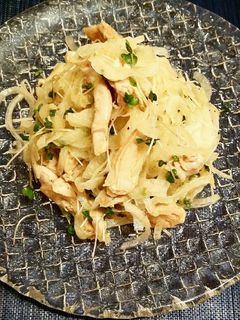 新玉ねぎのジューシーサラダ~七味風味~-レシピのメイン写真