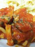 鶏肉ときのこのトマト煮～パスタ添え