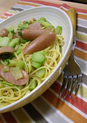 救済レシピ★ブロッコリーの芯で和風パスタ-レシピのメイン写真