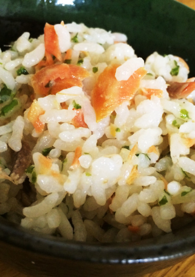 朝食にお弁当に♪鮭とマヨ青のり混ぜご飯-レシピのメイン写真